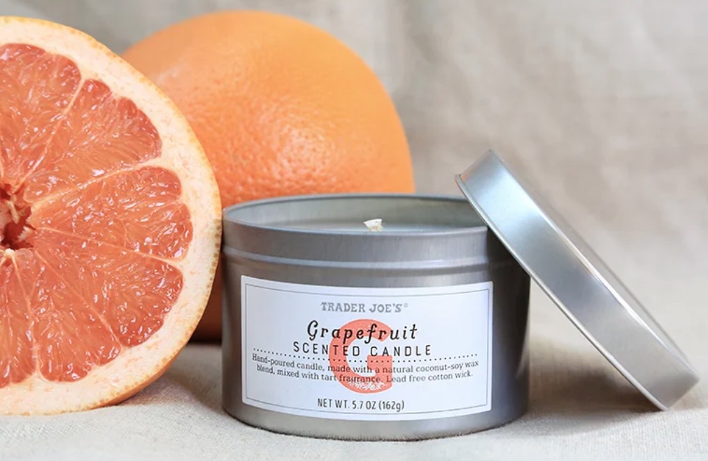trader joe's Grapefruit Scented Candle