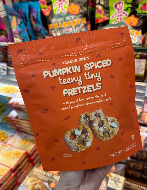 Trader Joe's Pumpkin Spiced Teeny Tiny Pretzels