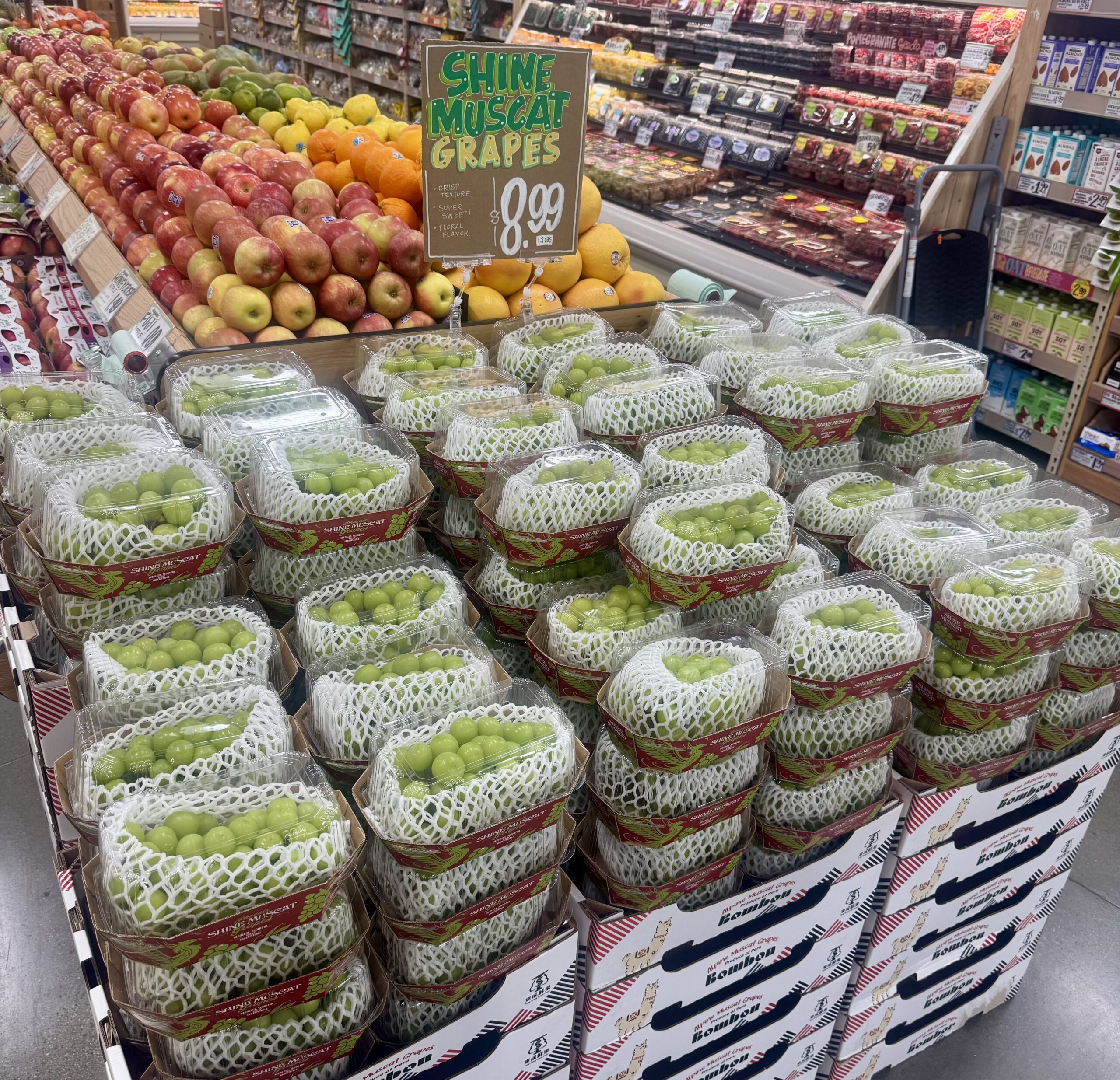 Shine Muscat Grapes - in store