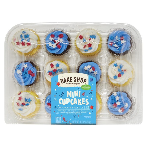Bake Shop Patriotic Mini Cupcakes — $3.89