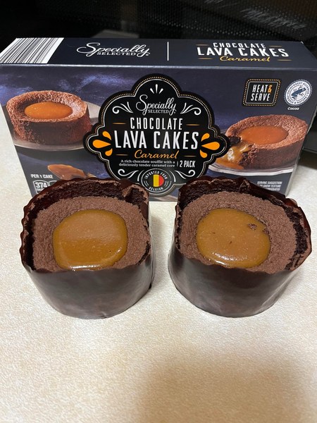 Specially Selected Caramel Lava Cakes