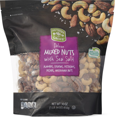 Southern Grove Deluxe Mixed Nuts
