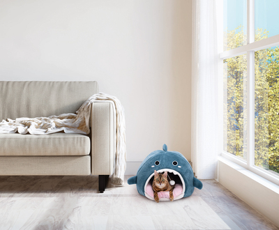 Heart to Tail Novelty Pet Bed