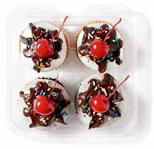 Sundae Chocolate & Vanilla Cupcakes