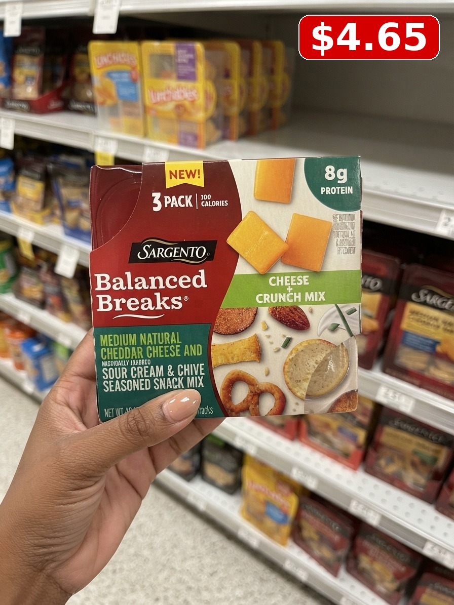 Sargento Balanced Breaks® Cheese + Crunch Mix Medium Cheddar Cheese and Naturally Flavored Sour Cream & Chive Seasoned Snack Mix of Pretzels, Rye Chips, Roasted Almonds, Toasted Bread Chips, Bread Sticks Snack, 3-Pack