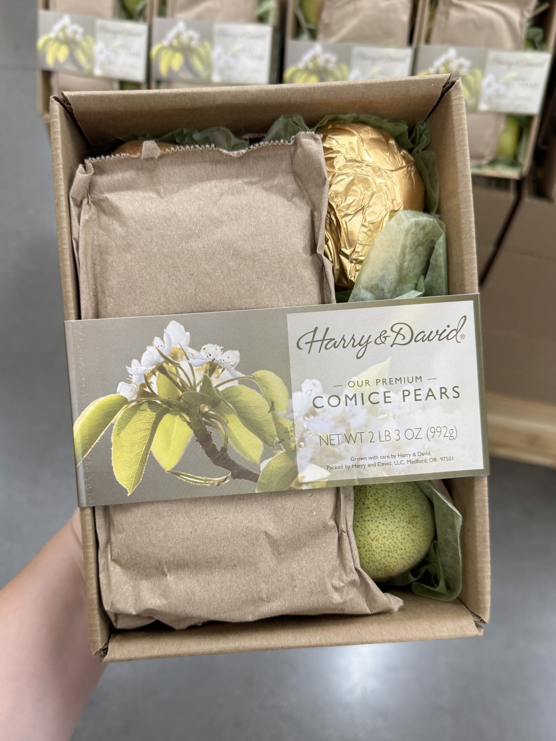 Harry & David Comice Pears sold at Trader Joe’s