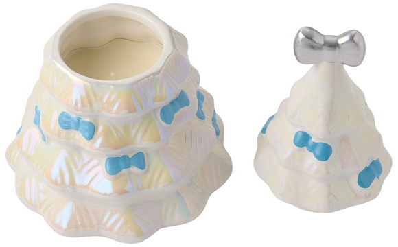 Kirkton House Nostalgic Tree Candle - Wht/Blu Bows