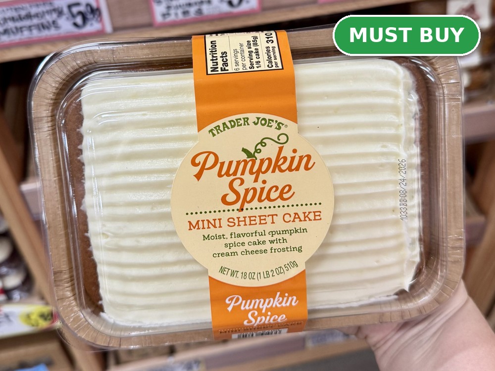 Pumpkin Spice Mini Sheet Cake &mdash; Must Buy